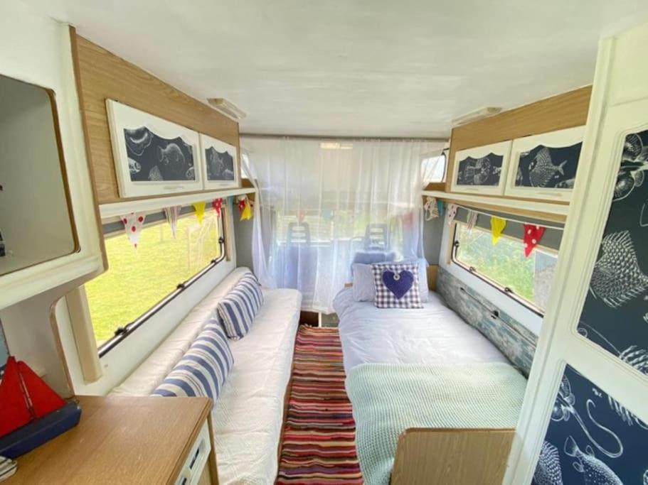 Lily Cosy Campervan With Sea Views & Amazing Sunrises St Ives 外观 照片